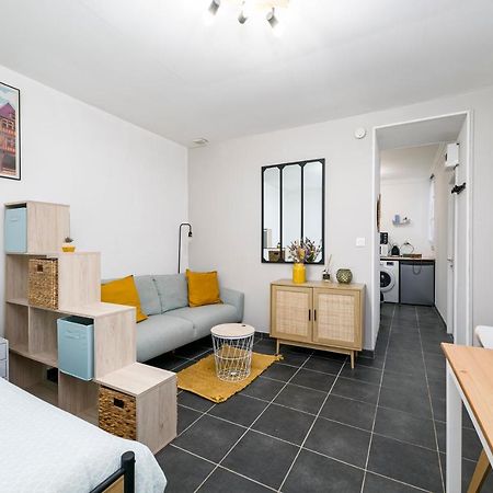 Agreable T1 Situe Au Centre Historique De Dinan Apartment Exterior foto